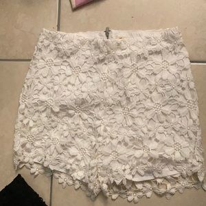 Hollister short floral